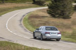 Mercedes-Benz E300 e 4Matic AMG Line 2020 года  (WW)